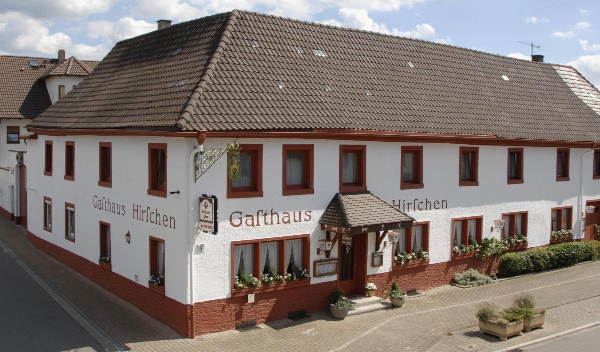 Gasthaus Zum Hirschen Рингсхайм Екстериор снимка