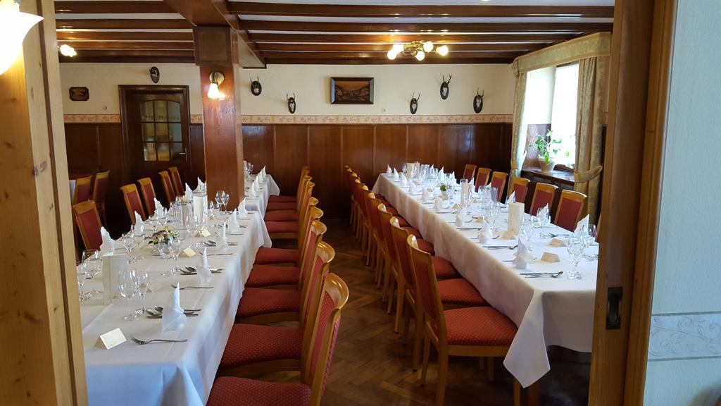 Gasthaus Zum Hirschen Рингсхайм Екстериор снимка
