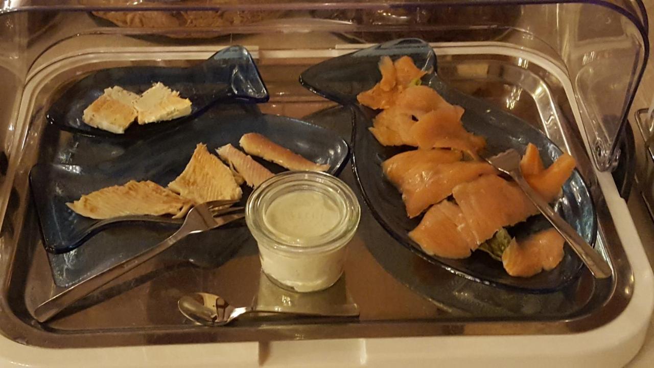 Gasthaus Zum Hirschen Рингсхайм Екстериор снимка